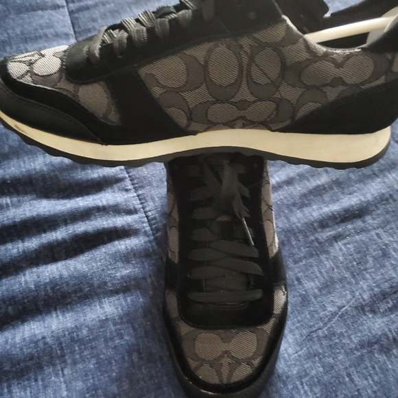 Coach Black and Gray Patterned Tote - Picture 8 of 15